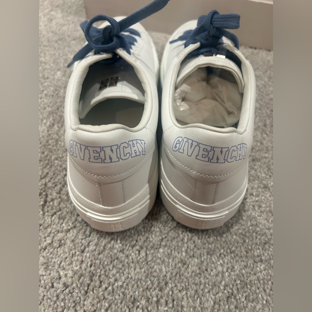NEW GIVENCHY GAME DAY CITY SPORT LACE UP WHITE SNEAKERS SHOES LOGO SZ 39 or 9